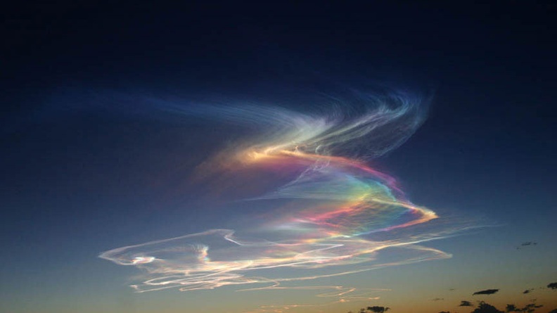 Colored cirrus clouds